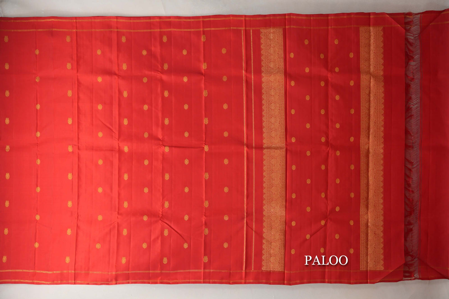 Red with Rettai Pettu Borders Vintage Kanjivaram Silk Saree paloo