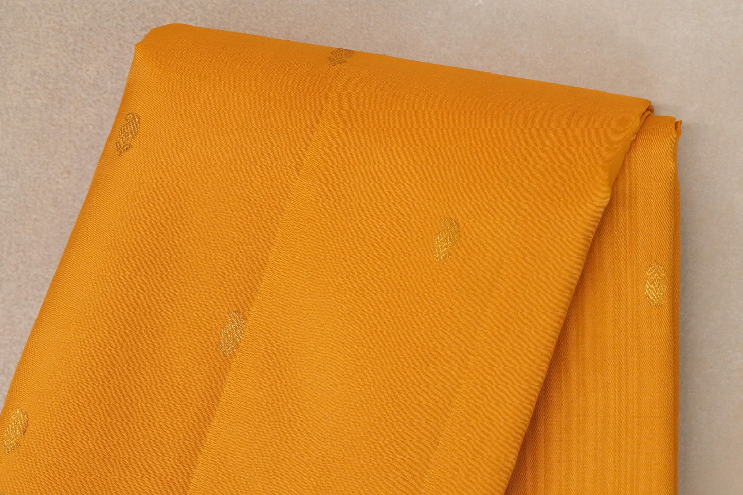 Mustard with Greenish Mustard Borders Vintage Kanjivaram Silk Saree body