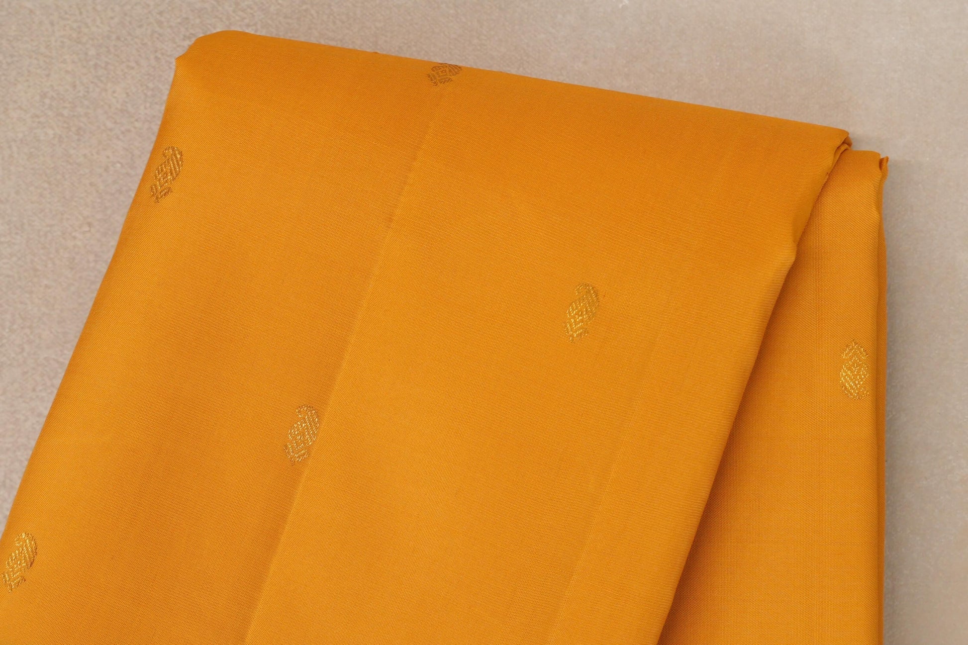 Mustard with Greenish Mustard Borders Vintage Kanjivaram Silk Saree body