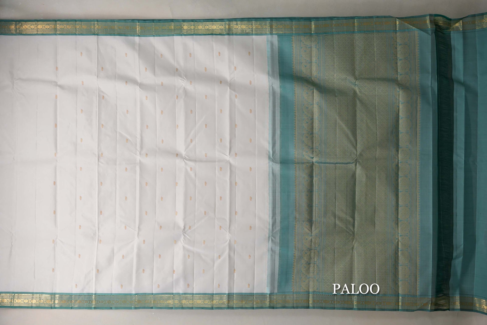 Off-White with Pastel Green Borders Vintage Kanjivaram Silk Saree paloo