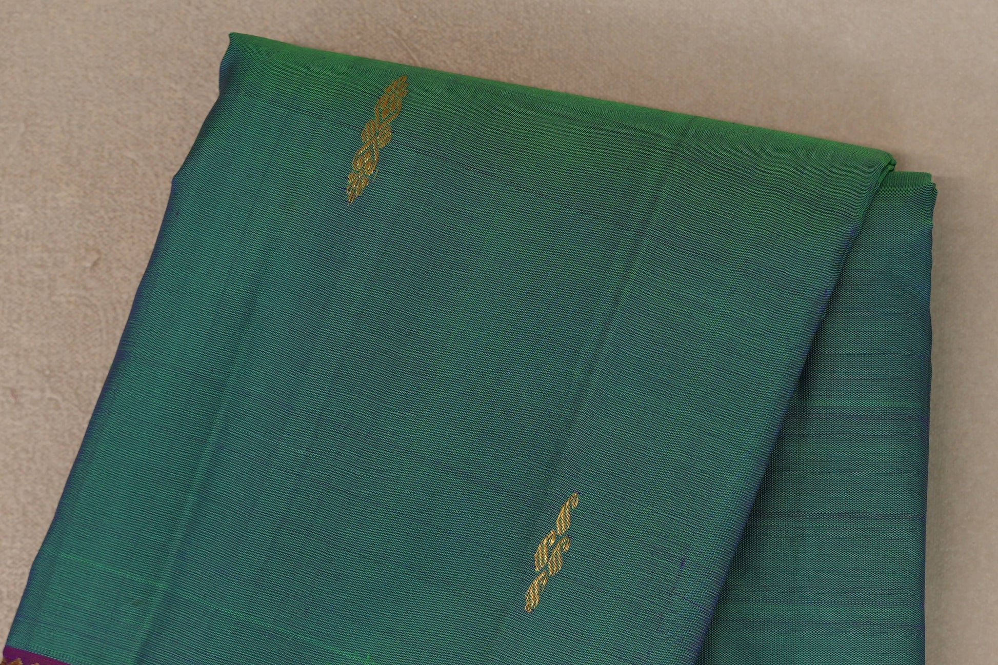 Light Green with Deep Magenta and Peacock Green Borders Vintage Kanjivaram Silk Saree body