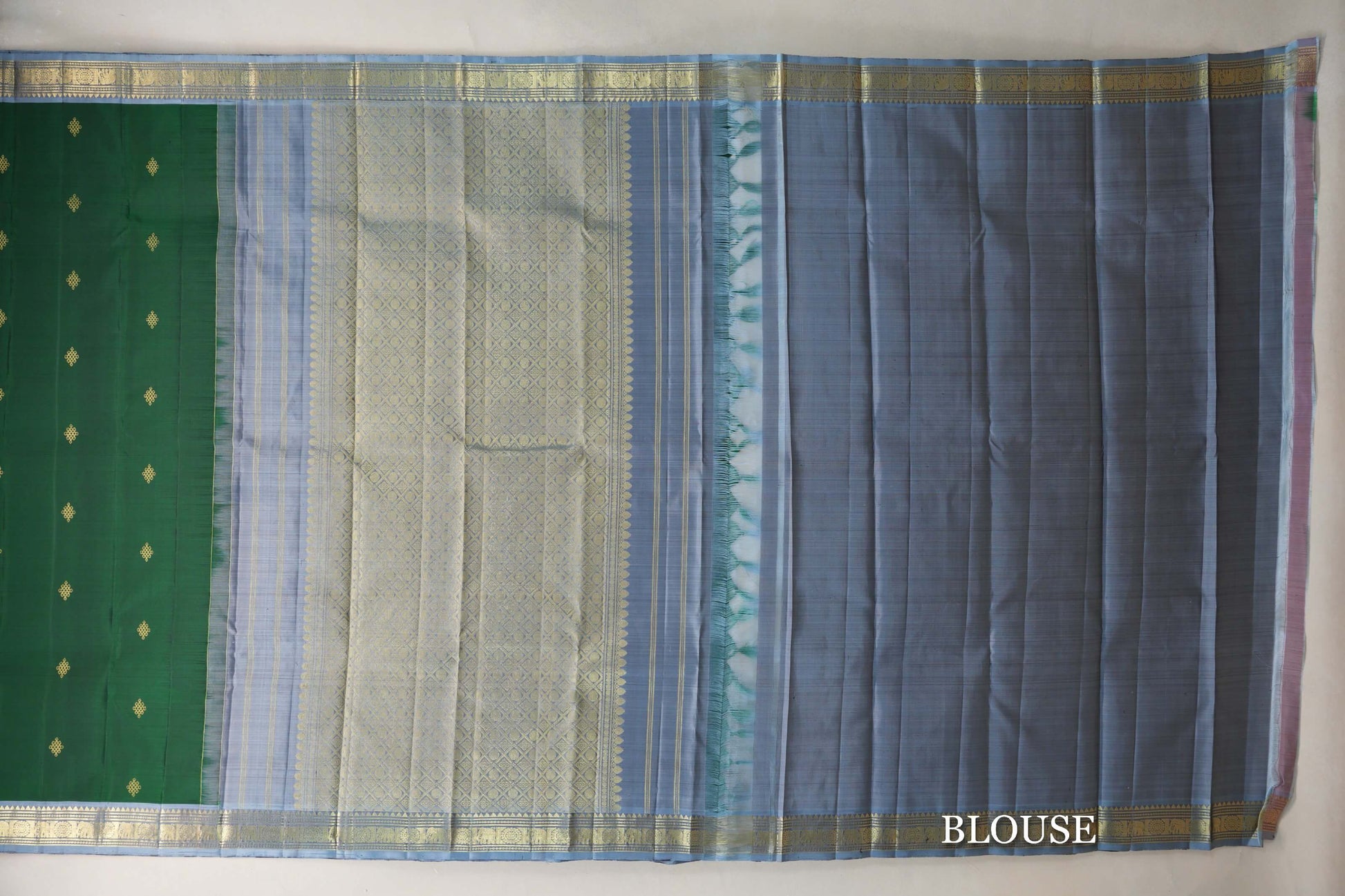 Dark Green with Grey Borders Vintage Kanjivaram Silk Saree blouse