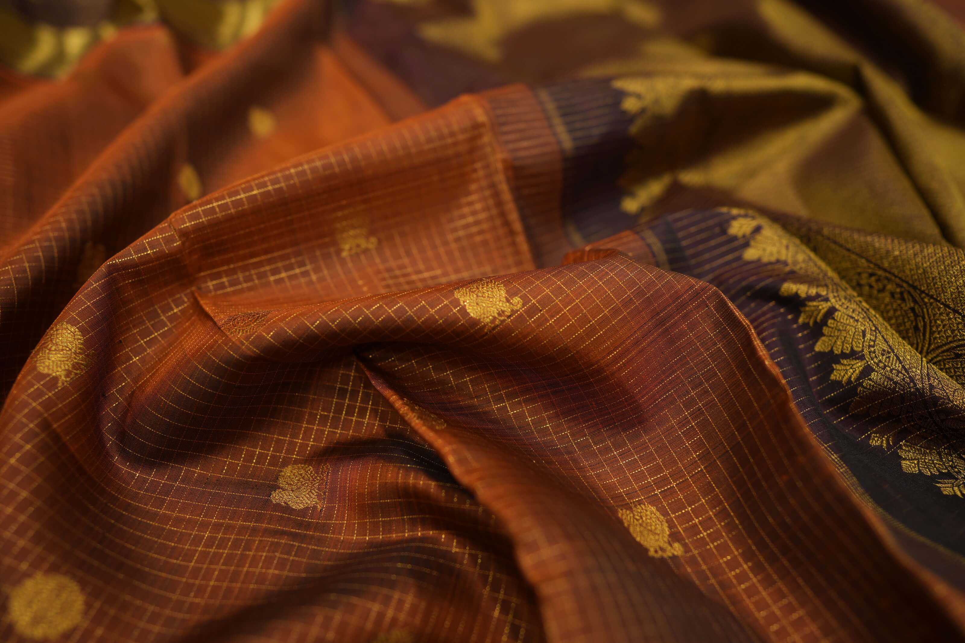 Copper Brown with Deep Wine Borders Vintage Kanjivaram Silk Saree