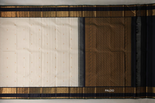 Cream with Dark Navy Blue Borders Vintage Kanjivaram Silk Saree paloo