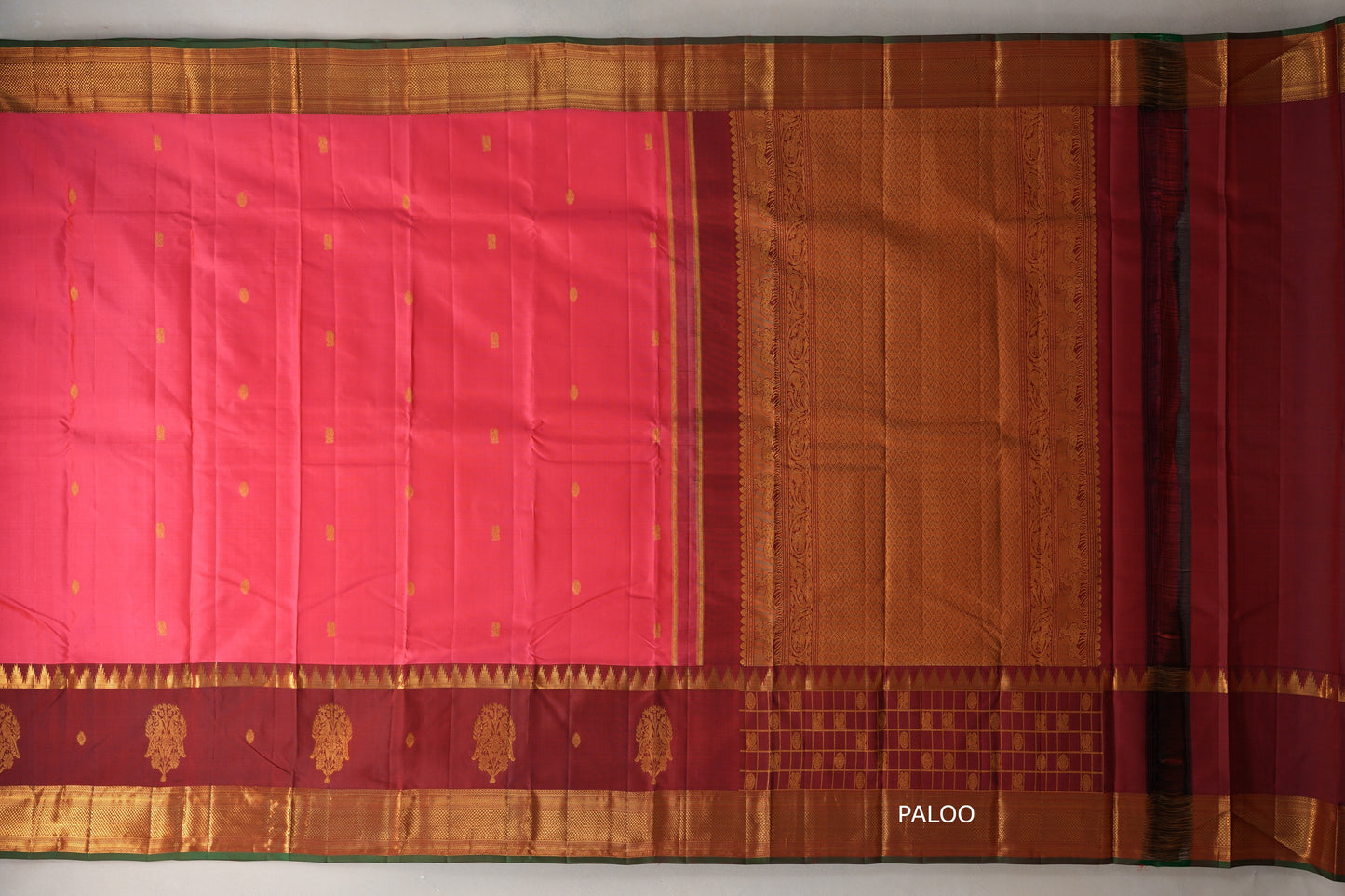Orangish Pink with Deep maroon Borders Vintage Kanjivaram Silk Saree paloo