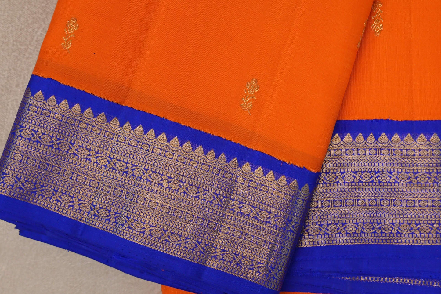 Bright orange with bright royal blue Borders Vintage Kanjivaram Silk Saree border