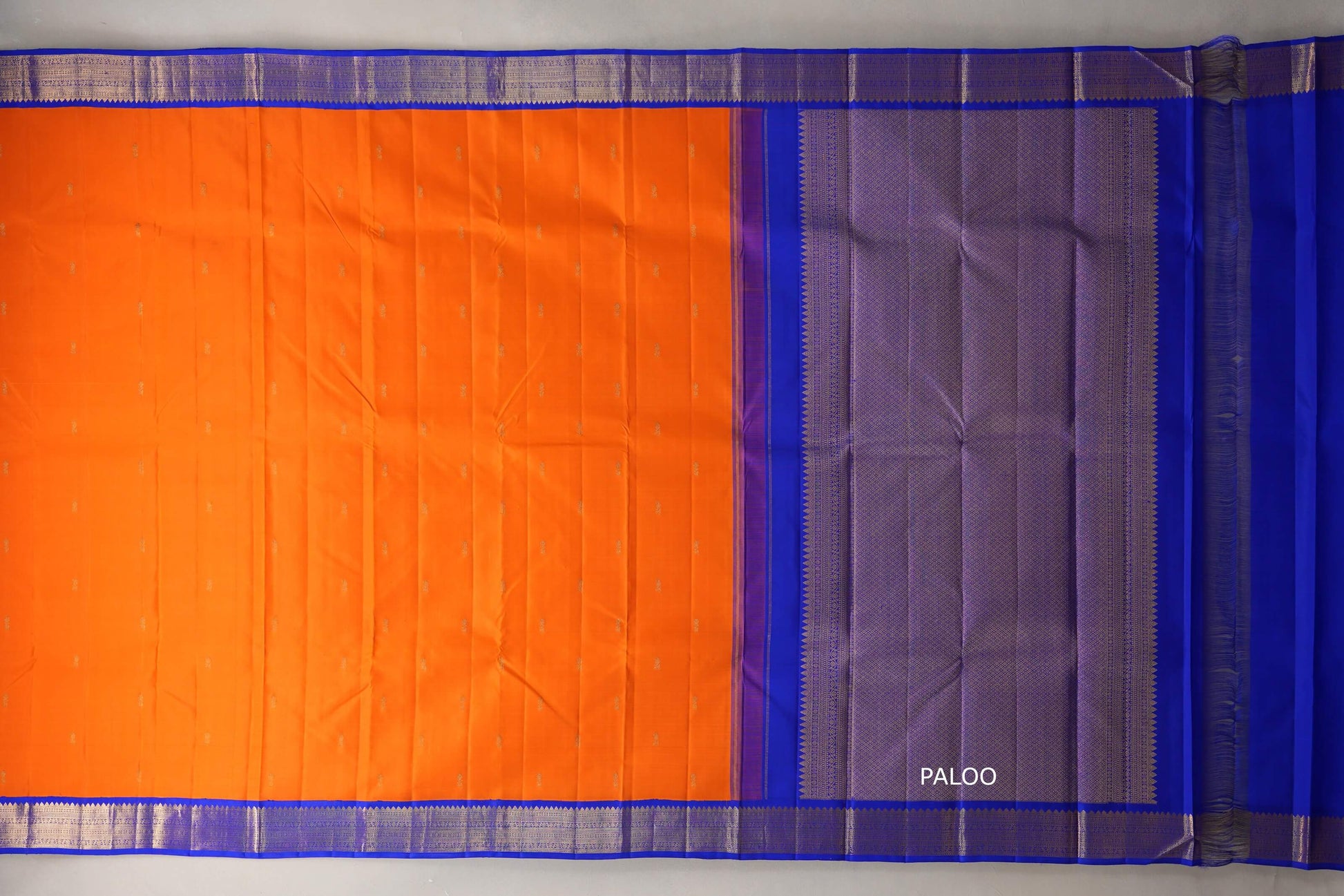 Bright orange with bright royal blue Borders Vintage Kanjivaram Silk Saree paloo
