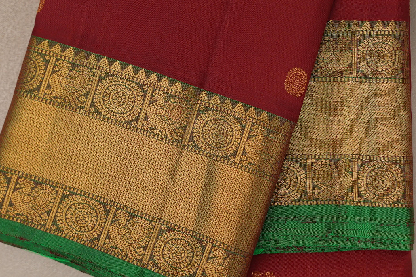 Reddish Maroon with forest green Borders Vintage Kanjivaram Silk Saree SS9912