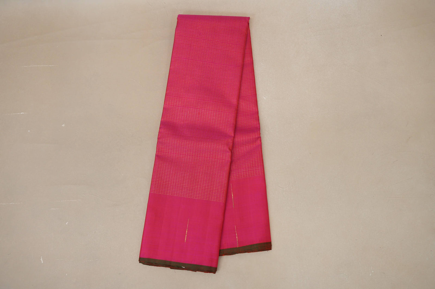 Rani Pink Borderless Vintage Kanjivaram Silk Saree online