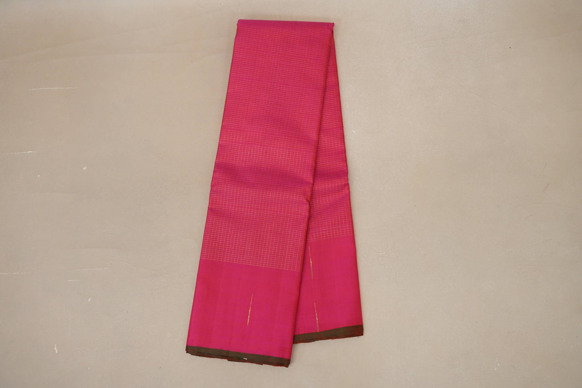 Rani Pink Borderless Vintage Kanjivaram Silk Saree online