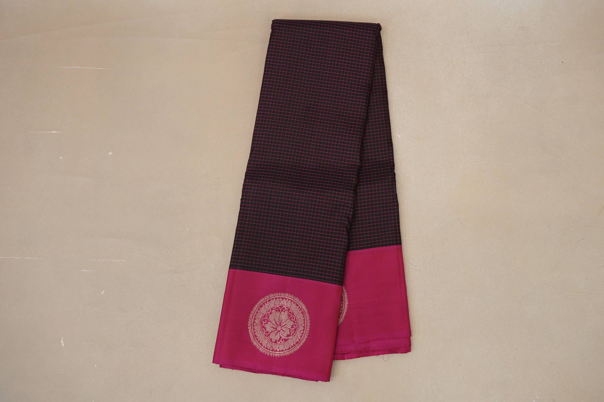 Black with Magenta Pink Borders Vintage Kanjivaram Silk Saree online