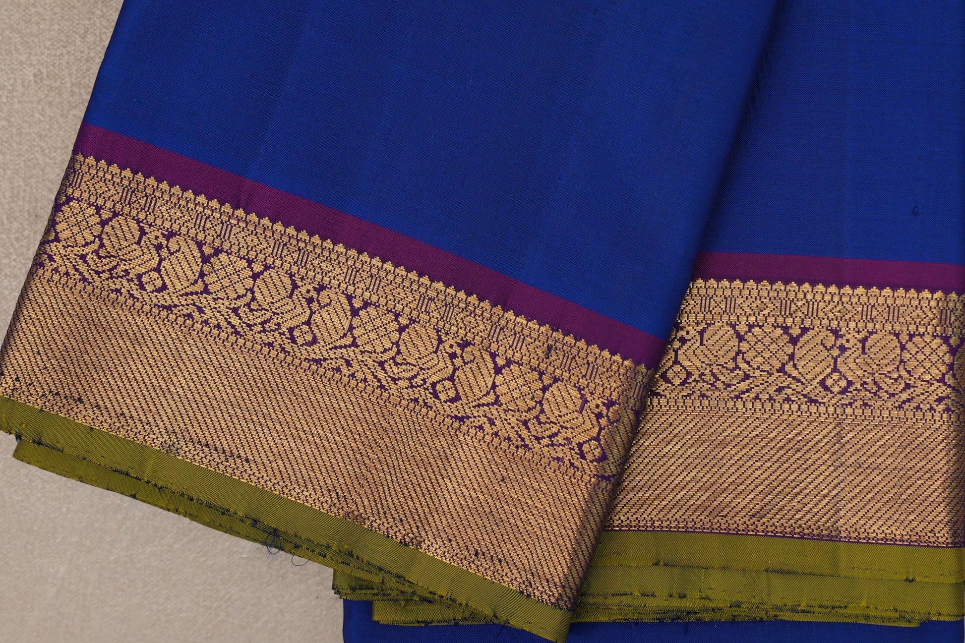 Deep classic blue with Deep Purple borders Vintage Kanjivaram Silk Saree border