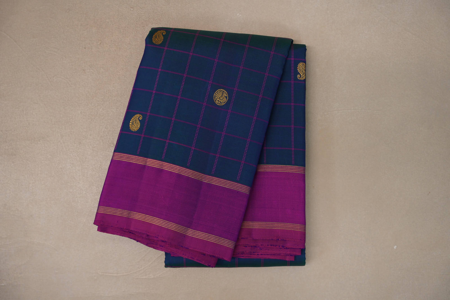 Peacock blue with Dual Tone of Magenta & Blue borders Vintage Kanjivaram Silk Saree 