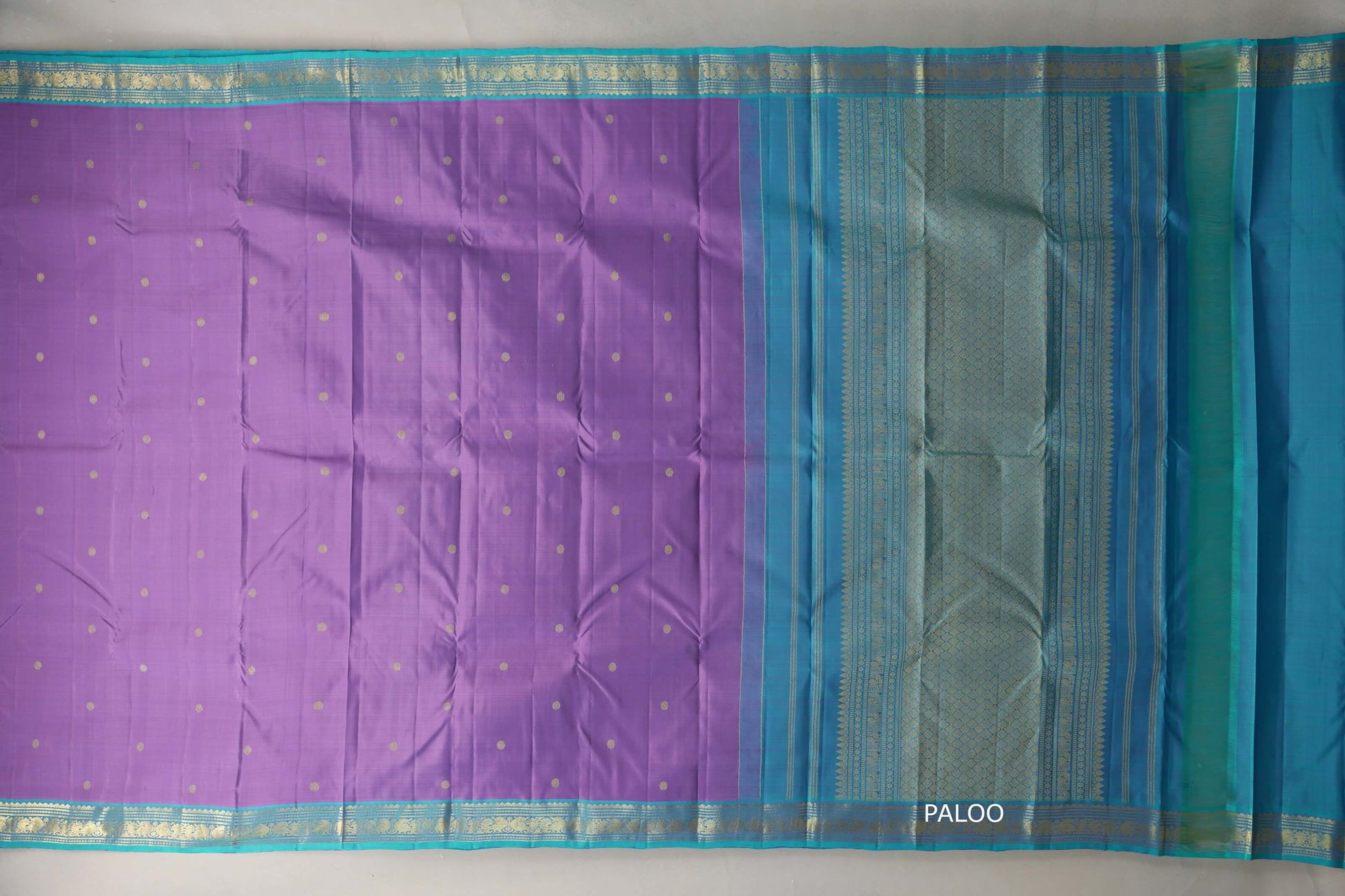 Lavender blue with Turquoise Blue borders Vintage Kanjivaram Silk Saree paloo