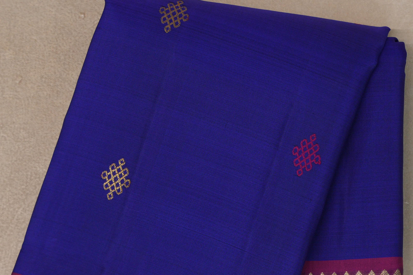 Deep blue with Deep magenta borders Vintage Kanjivaram Silk Saree SS9924