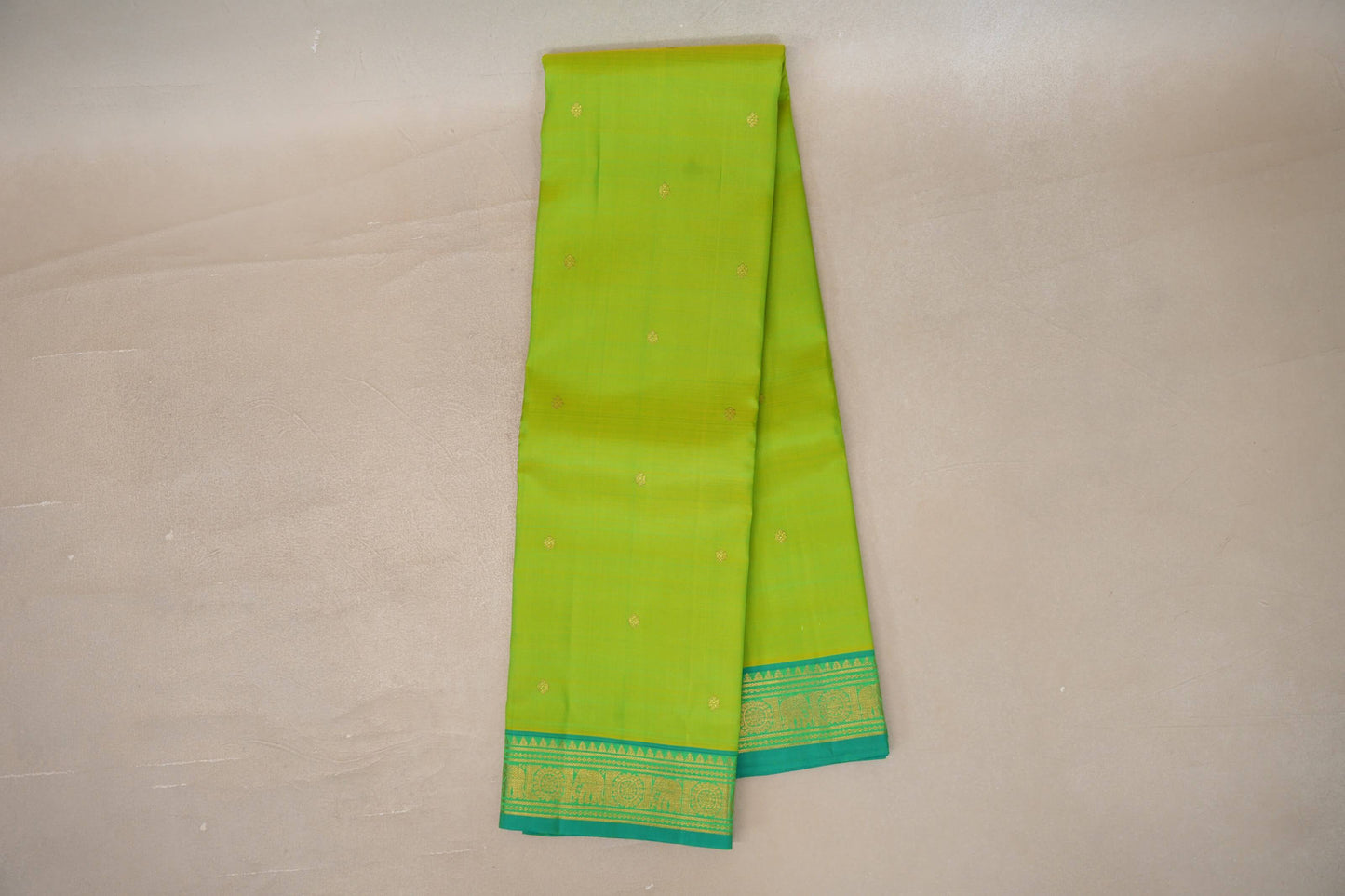 Dual tone of Green and yellow Vintage Kanjivaram Silk Saree SS9925