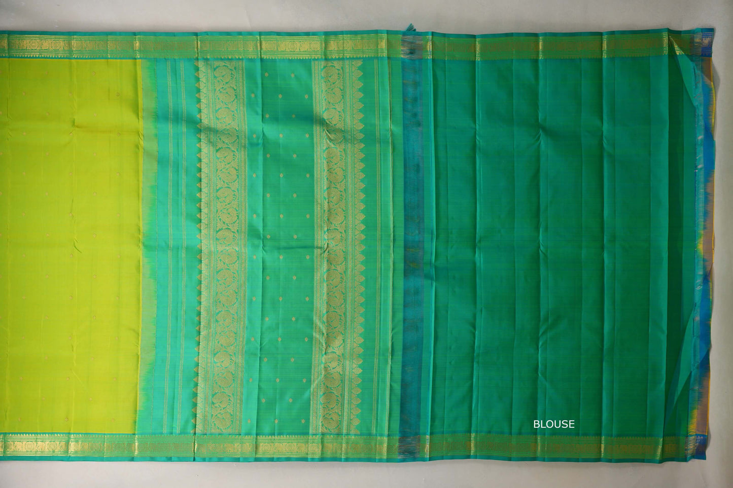 Dual tone of Green and yellow Vintage Kanjivaram Silk Saree blouse