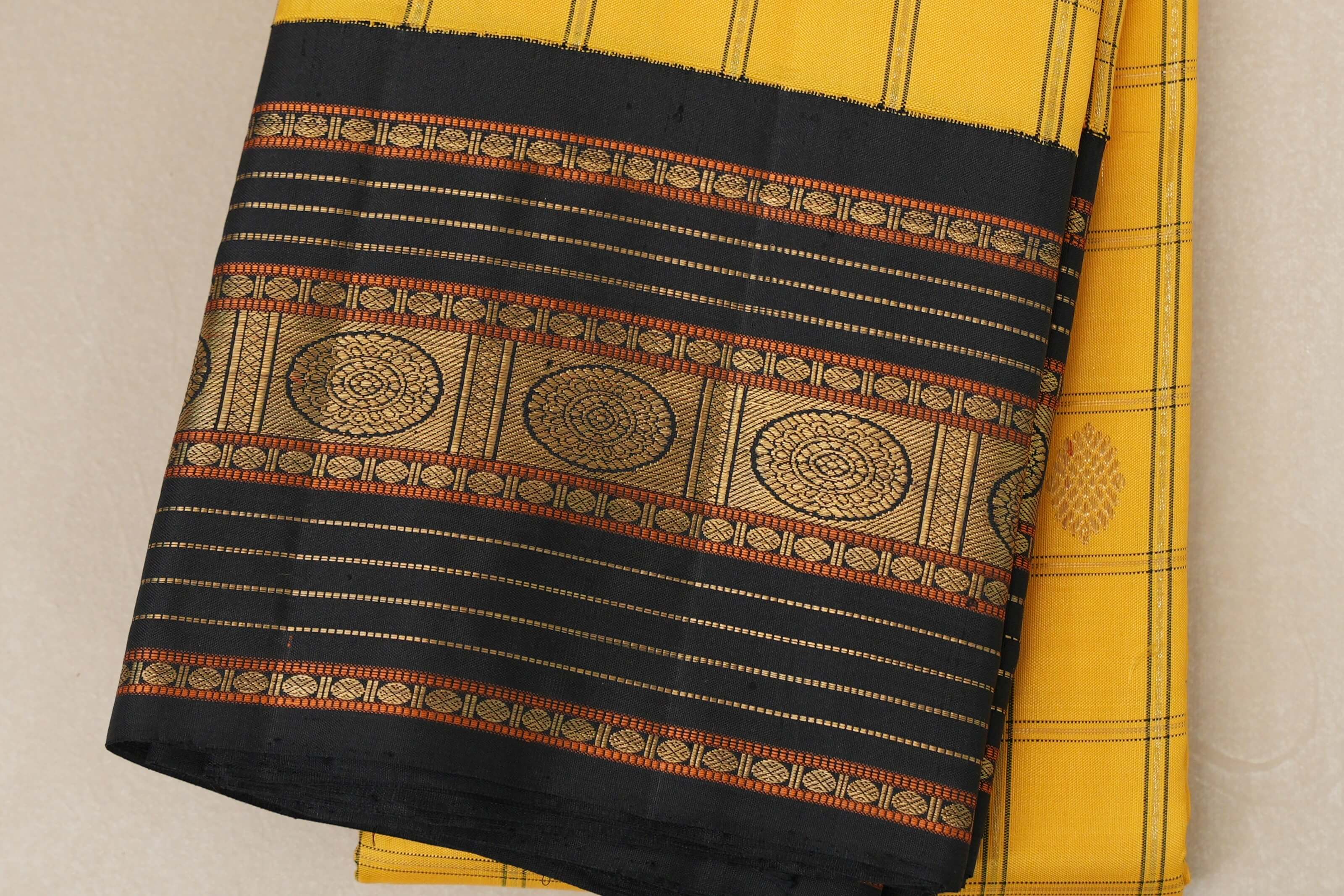Mango Yellow with Black Borders Heirloom Kanjivaram Silk Saree  border