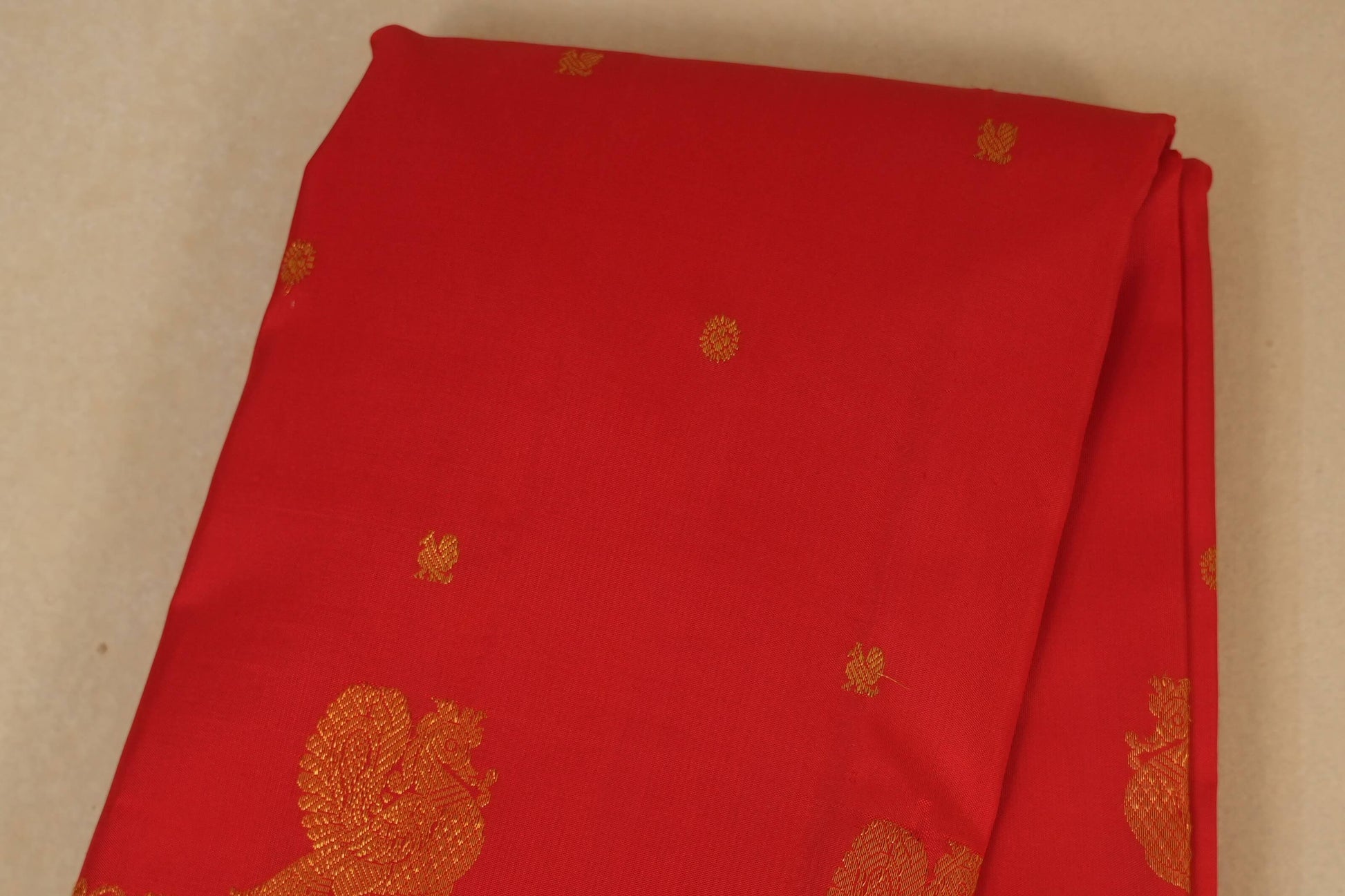 Red Kanjivaram Silk Saree body