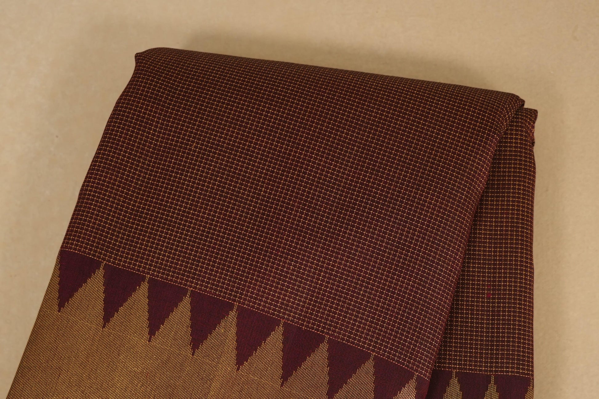 Deep Maroon Vintage Kanjivaram Silk Saree body