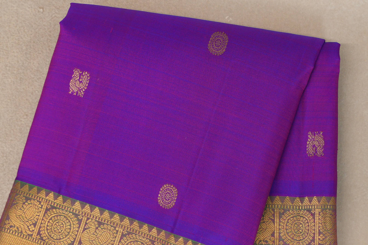 Dual Tone of Blue & Pink with Dual Tone of Green & Pink with Leaf Green Selvedge Borders Vintage Kanjivaram Silk Saree body