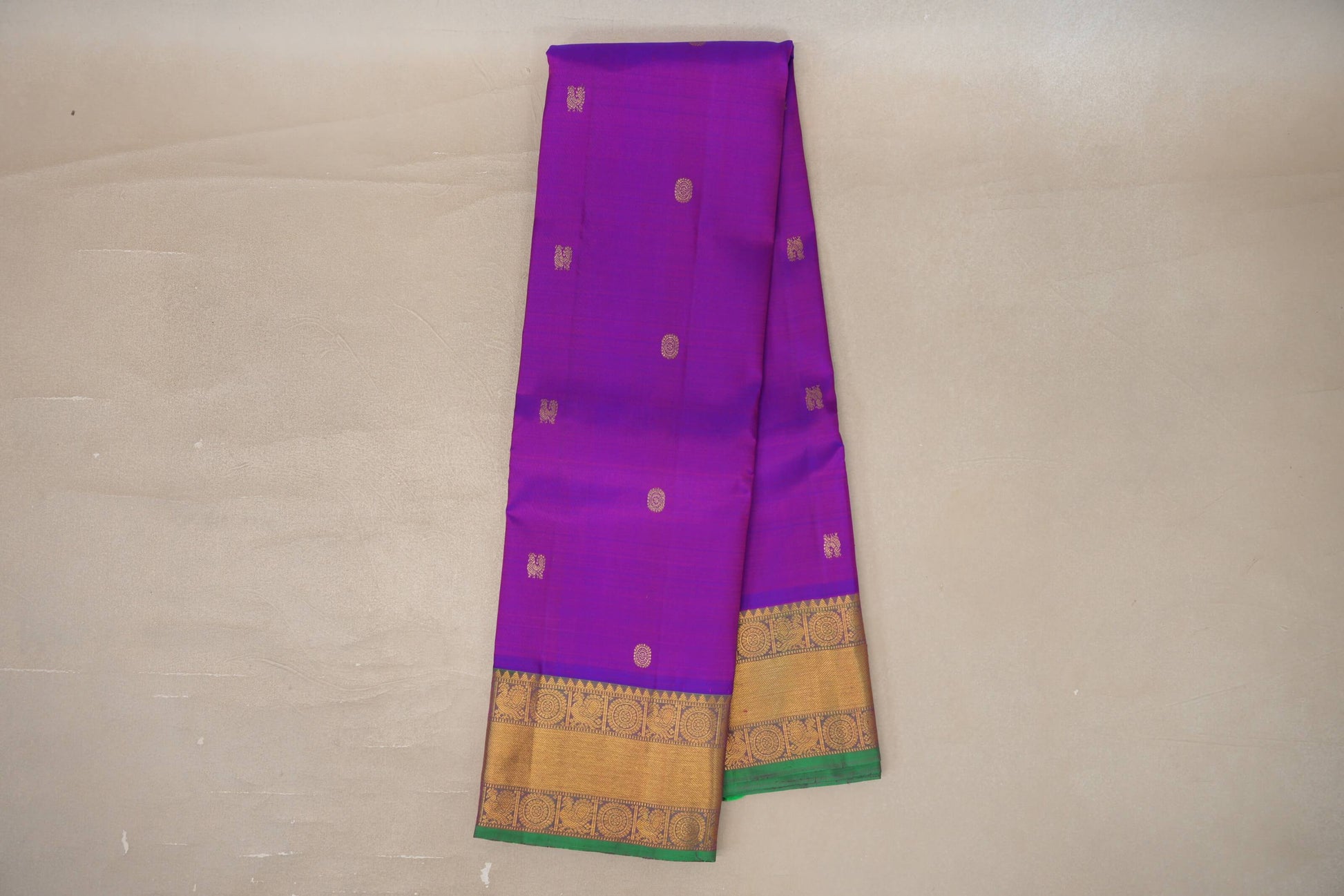 Online Dual Tone of Blue & Pink with Dual Tone of Green & Pink with Leaf Green Selvedge Borders Vintage Kanjivaram Silk Saree