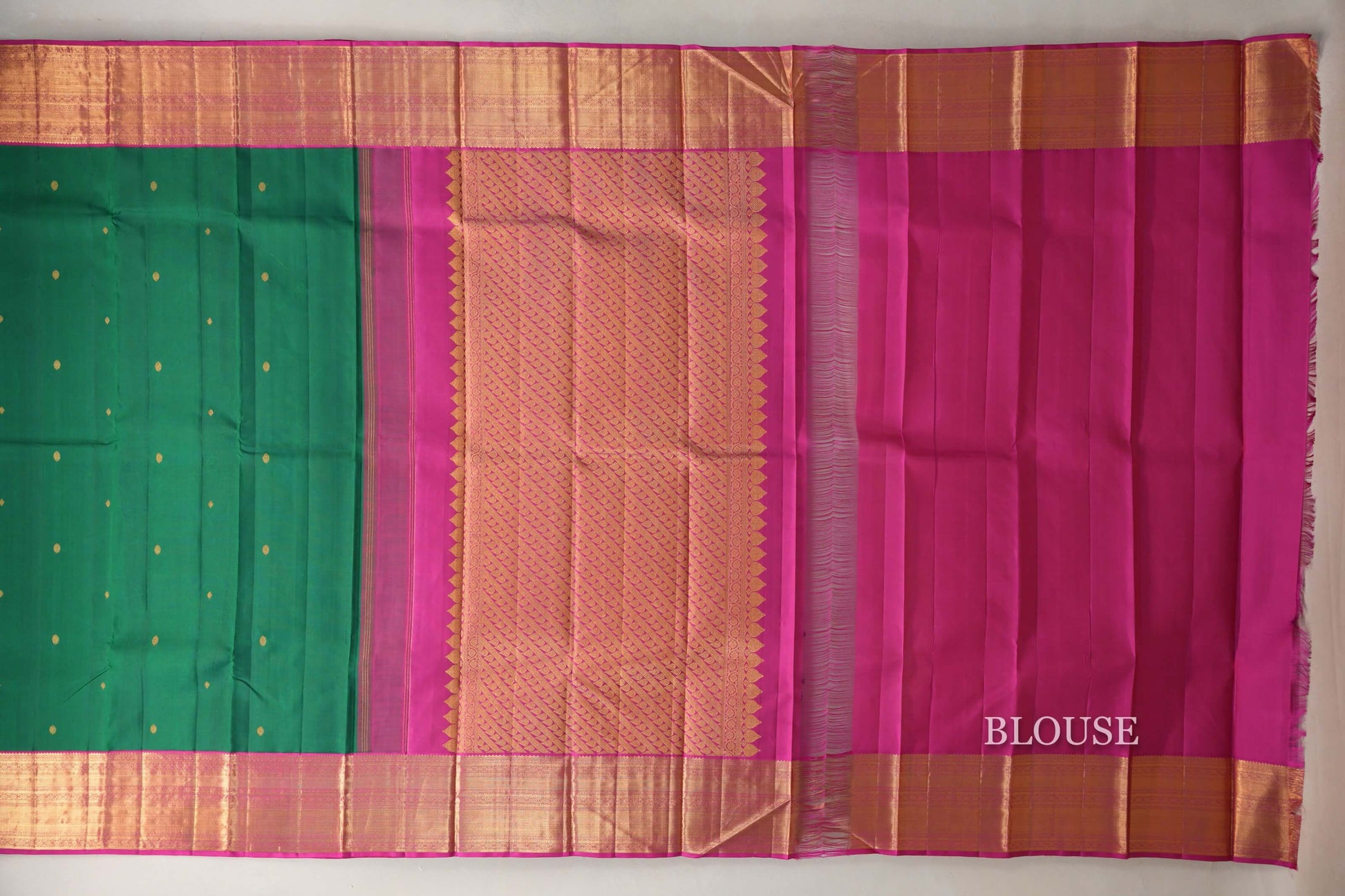 Emerald Green with Rani Pink Borders Vintage Kanjivaram Silk Saree blouse