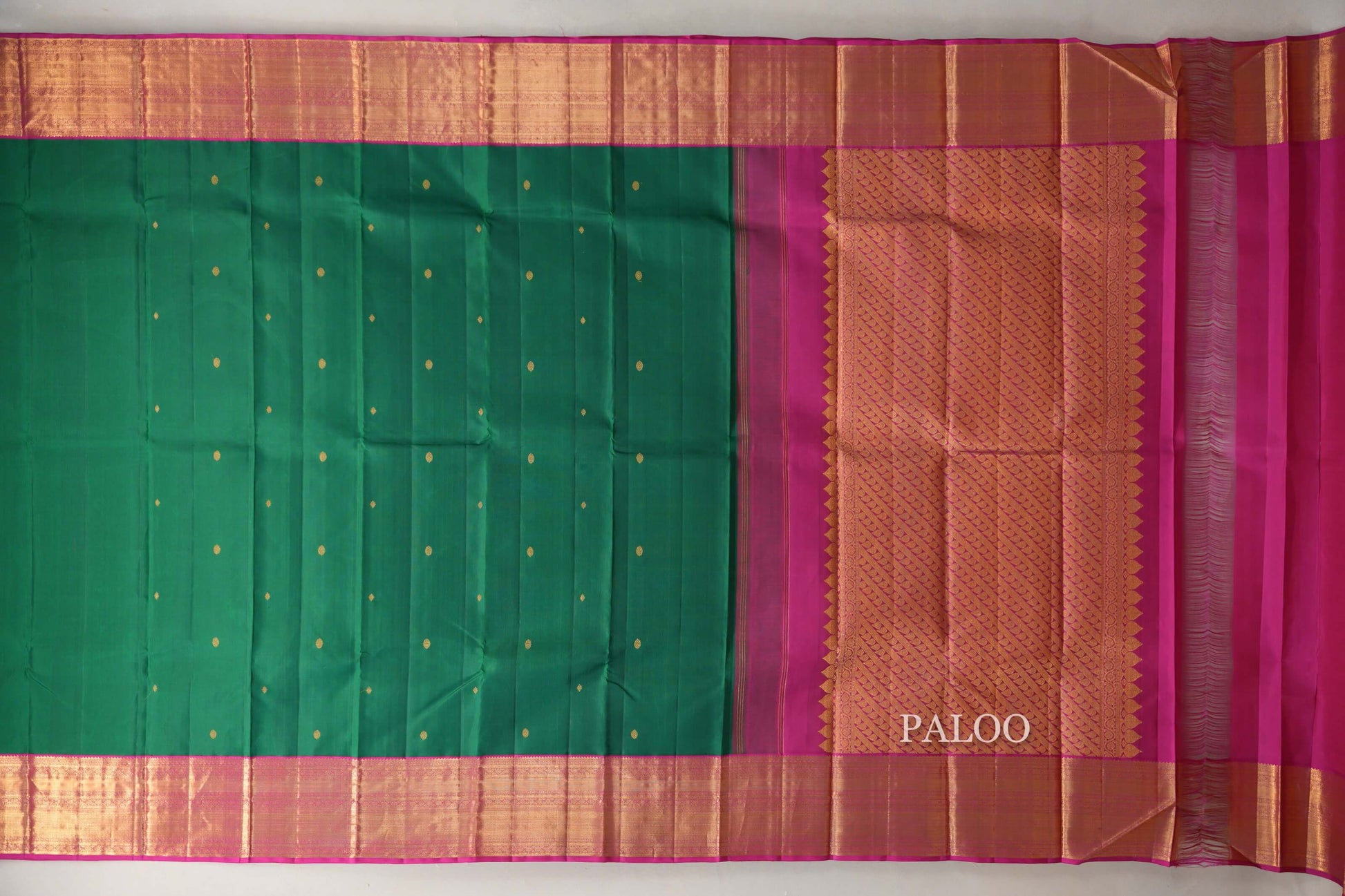 Emerald Green with Rani Pink Borders Vintage Kanjivaram Silk Saree paloo