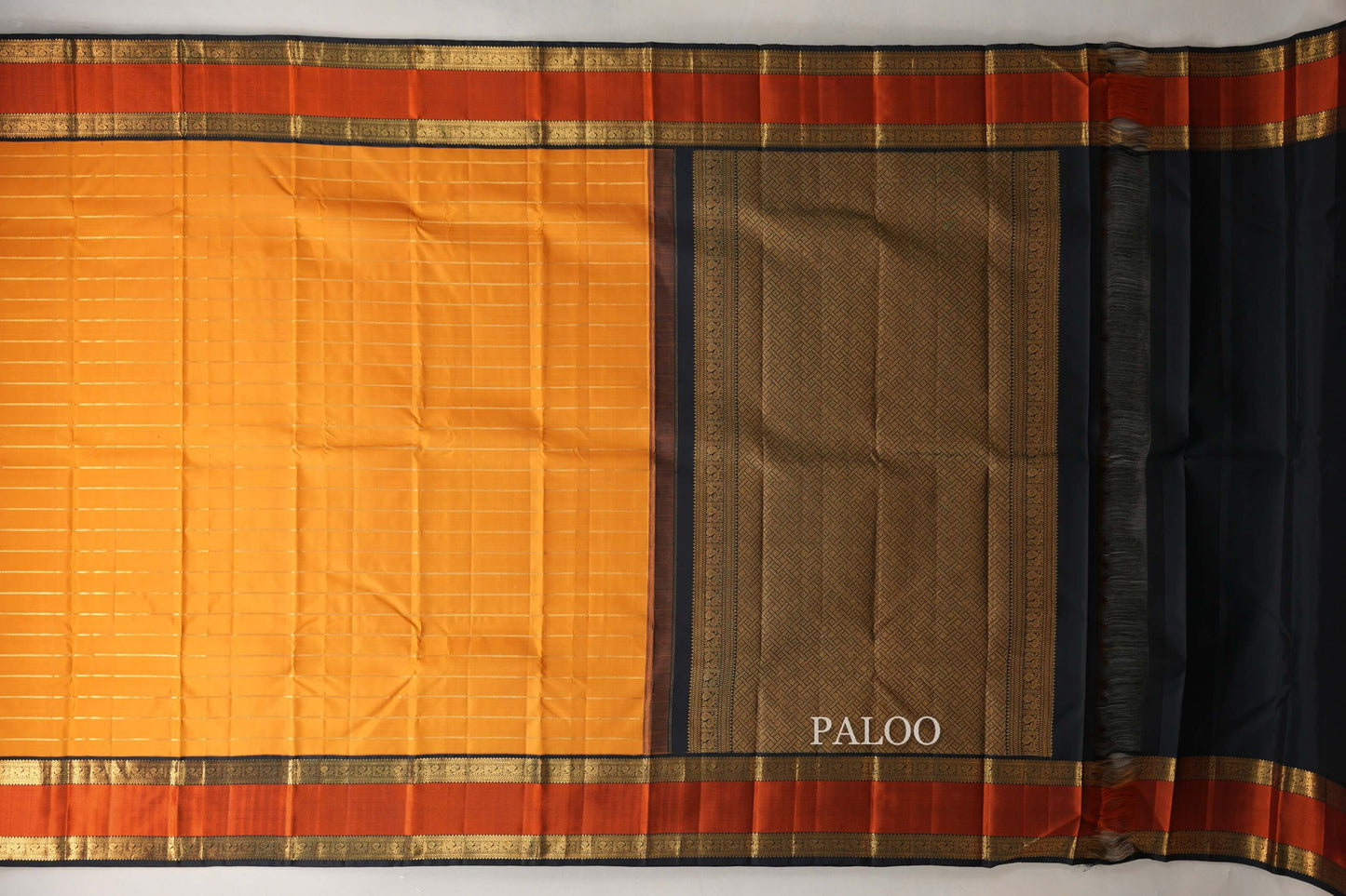 Mango Orange with Black Rettai Pettu Borders Vintage Kanjivaram Silk Saree paloo