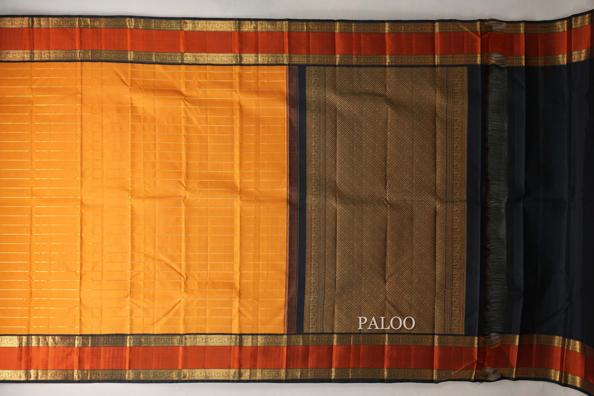 Mango Orange with Black Rettai Pettu Borders Vintage Kanjivaram Silk Saree paloo
