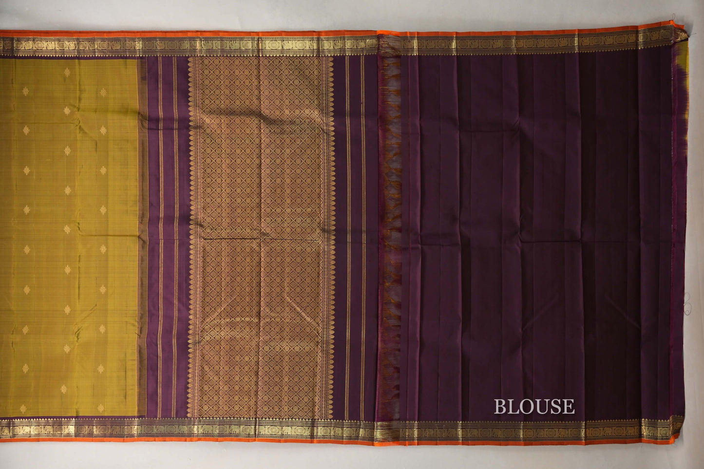 Mehandi Green with Deep Plum Borders Vintage Kanjivaram Silk Saree blouse
