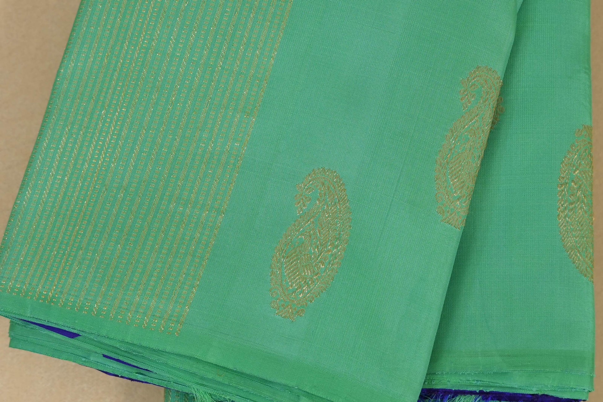 Rama green Kanjivaram Silk Saree body