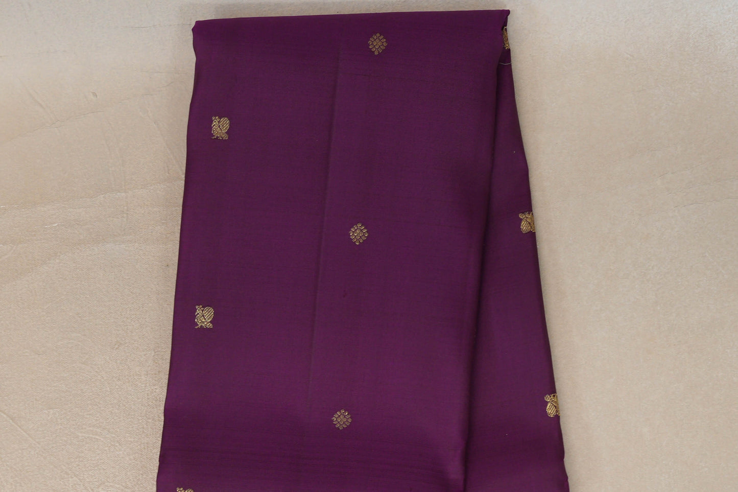 Deep Purple with Reddish Maroon Borders Vintage Kanjivaram Silk Saree body