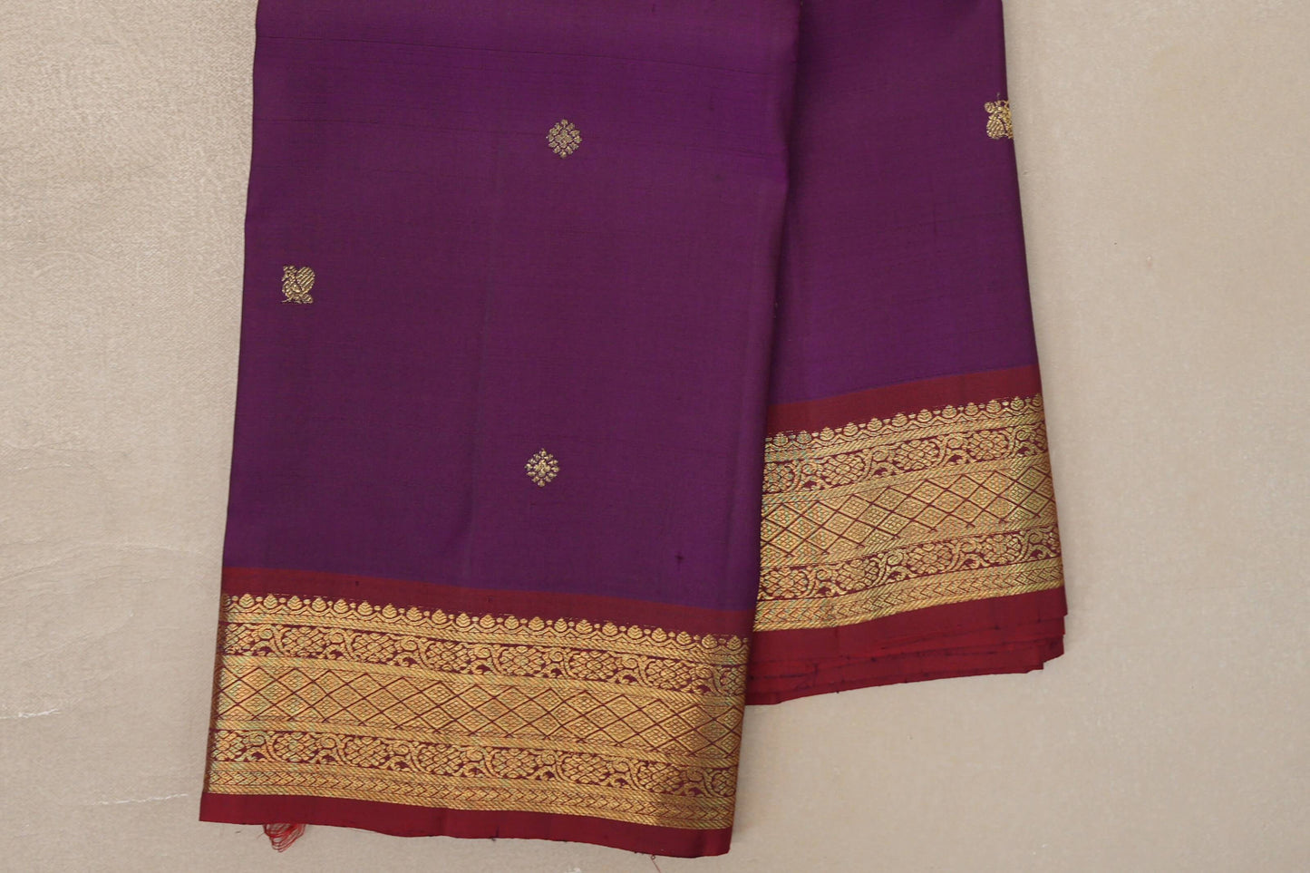 Deep Purple Vintage Kanjivaram Silk Saree borders