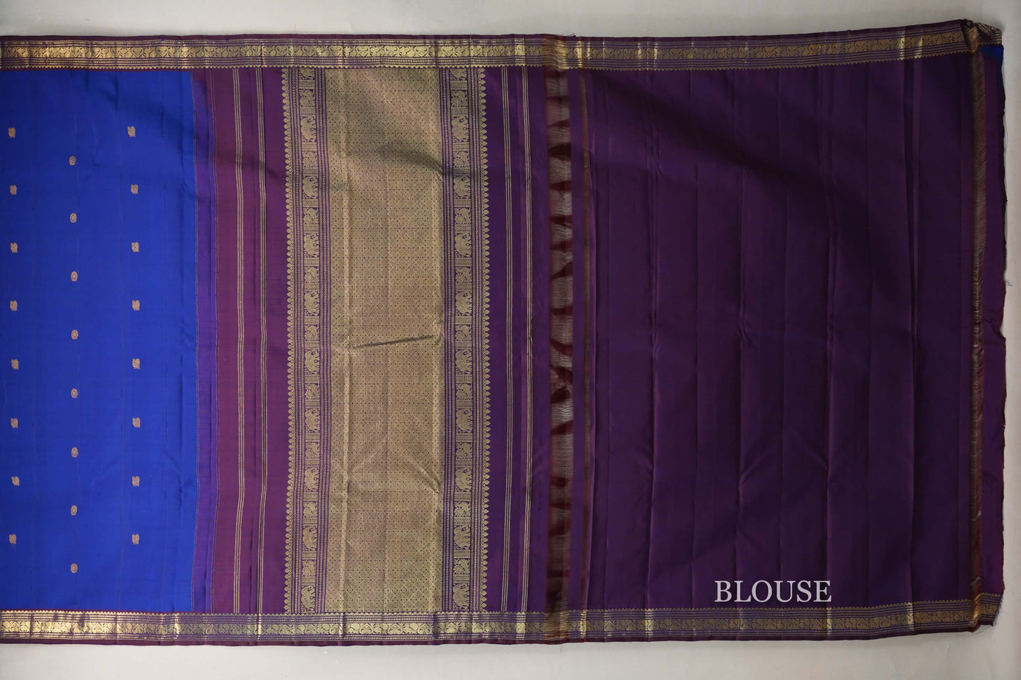 Deep Blue with Deep Plum Borders Vintage Kanjivaram Silk Saree blouse