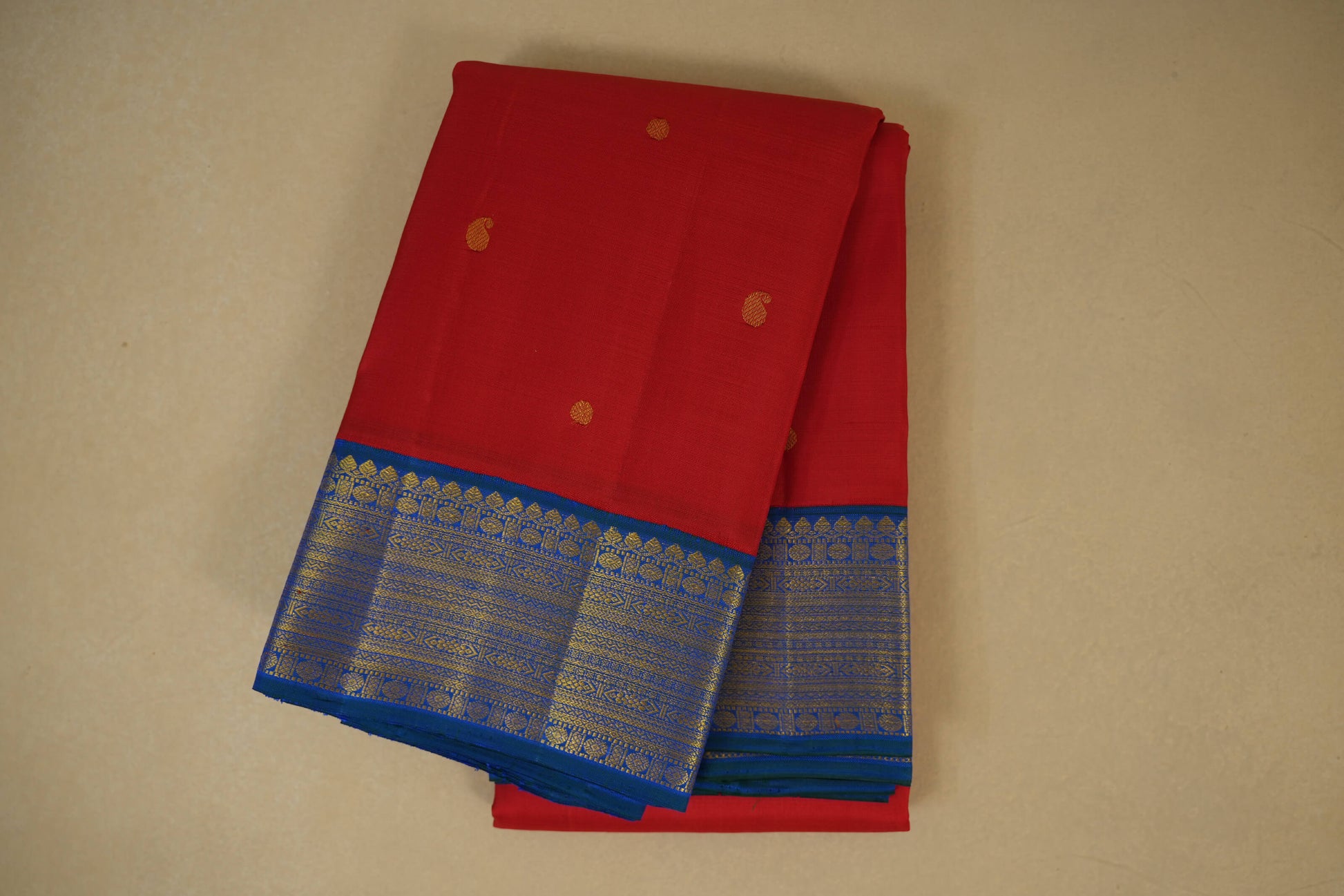 Chilly red vintage kanjivaram silk saree