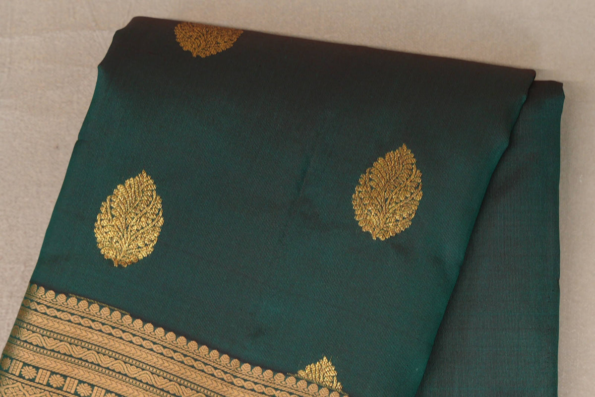 Dual Tone of Maroon and Dark Green Soft Silk Saree body