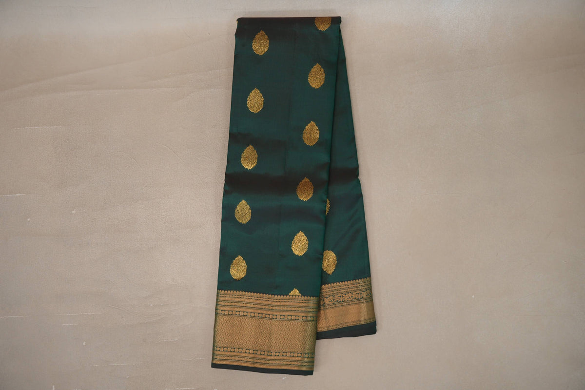 Online Dual Tone of Maroon and Dark Green Soft Silk Saree