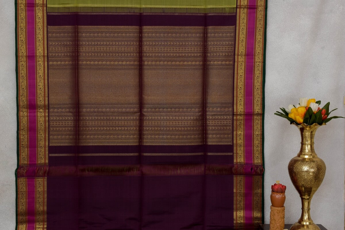 Dual tone of light green and black Rettai Pettu Kanjivaram Silk Saree RB004