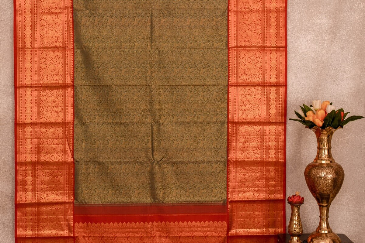 Kanjivaram silk saree SS3875