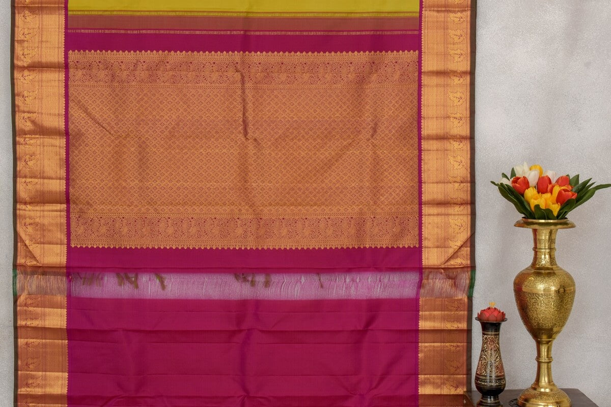 Kanjivaram silk saree SS3950