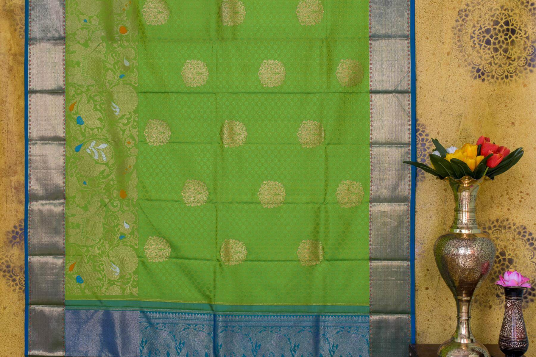Kanjivaram silk saree SS4293