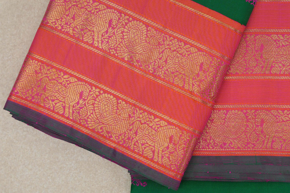 Emerald Green Vintage Kanjivaram Silk Saree border