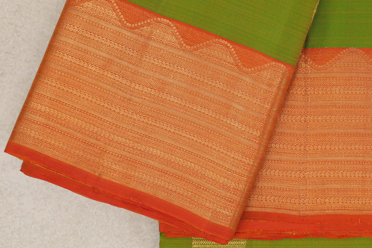 Parrot Green Vintage Kanjivaram Silk Saree border
