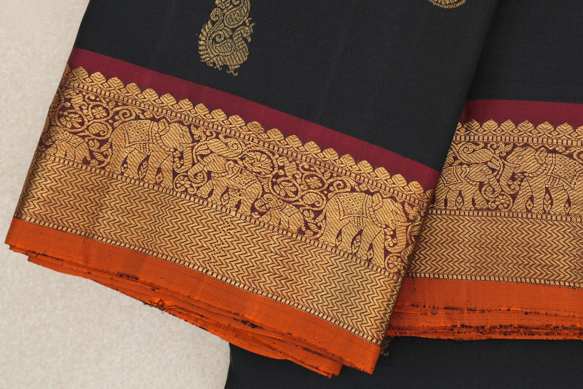 Black Vintage Kanjivaram Silk Saree border