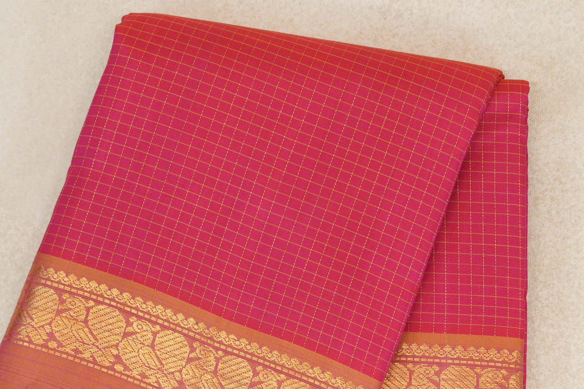 Pinkish Orange with Dual Tone of Yellow and Pink Rettai Pettu Borders Vintage Kanjivaram Silk Saree body