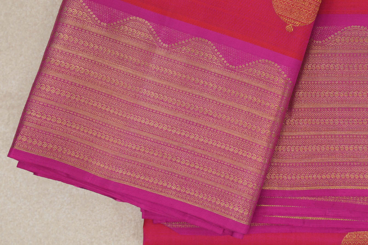 Orangish Pink Vintage Kanjivaram Silk Saree border