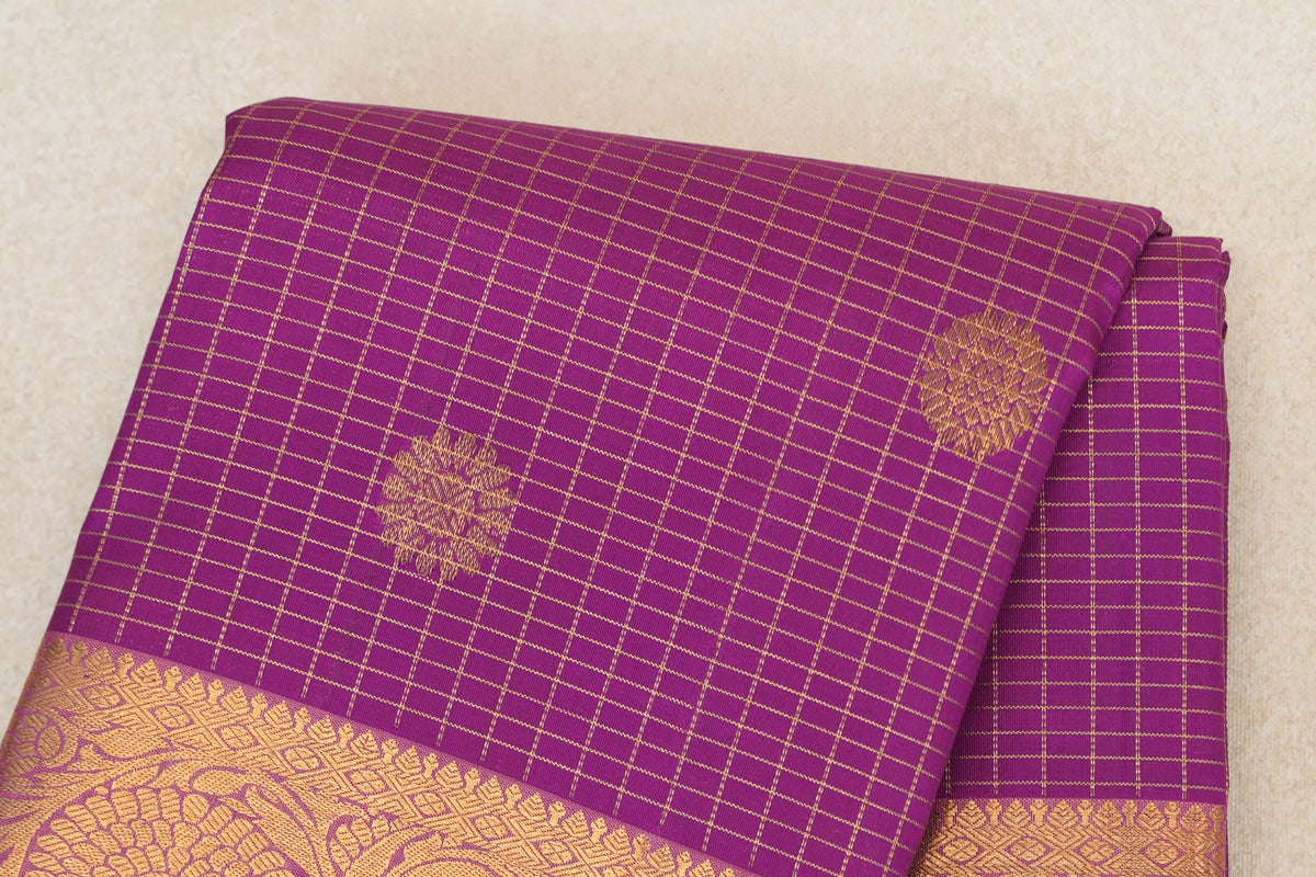 Deep Magenta Purple with Dusty Pink Borders Vintage Kanjivaram Silk Saree body
