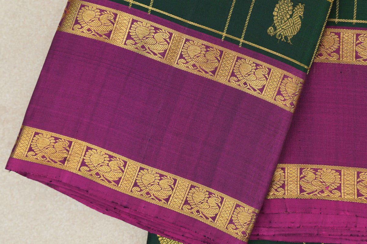 Deep Bottle Green Vintage Kanjivaram Silk Saree border