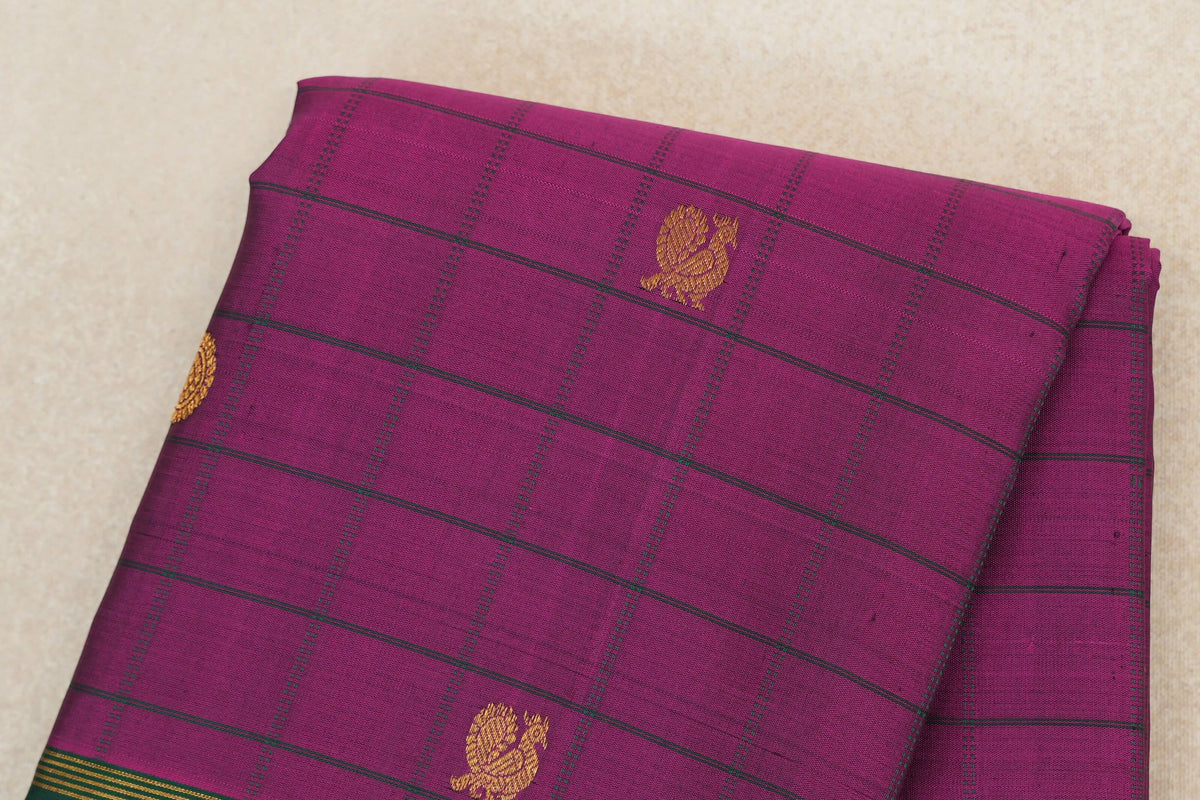 Deep Magenta with Deep Bottle Green Borders Vintage Kanjivaram Silk Saree body